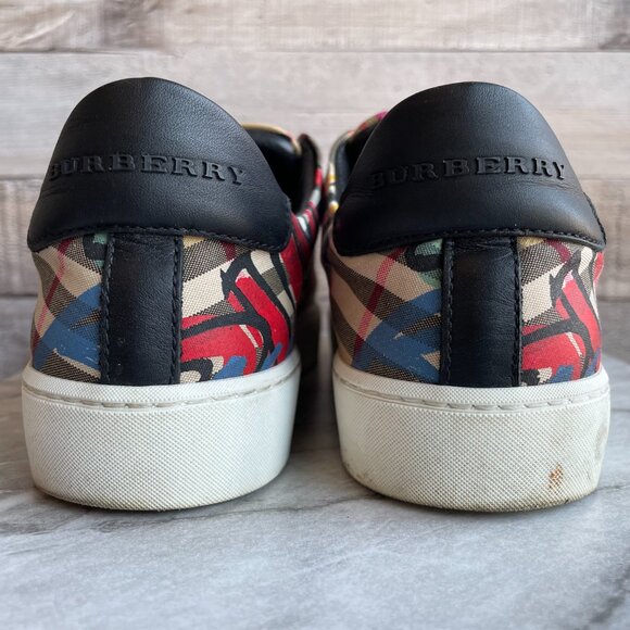 Burberry Westford Graffiti Low Top Sneaker - Picture 6 of 13